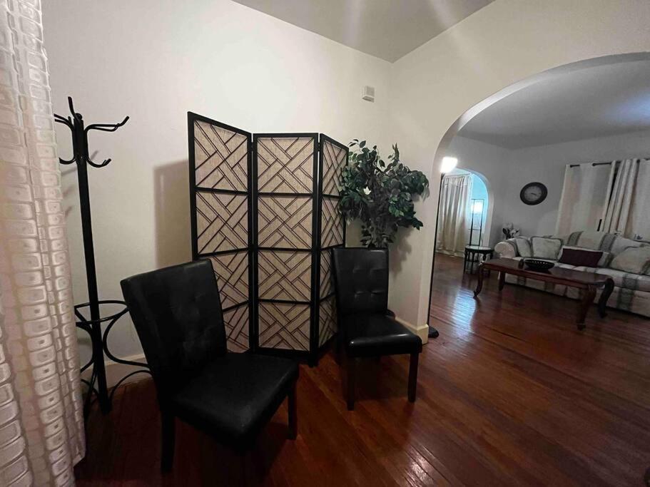 Comfortable 2-Bdrm Spacious Home With Wifi & Patio Indianápolis Exterior foto
