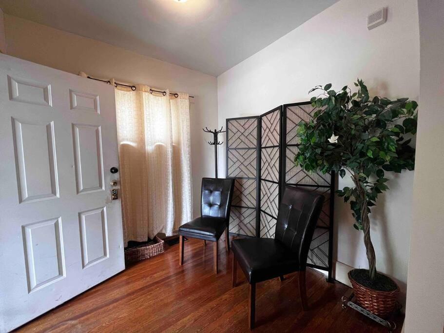 Comfortable 2-Bdrm Spacious Home With Wifi & Patio Indianápolis Exterior foto
